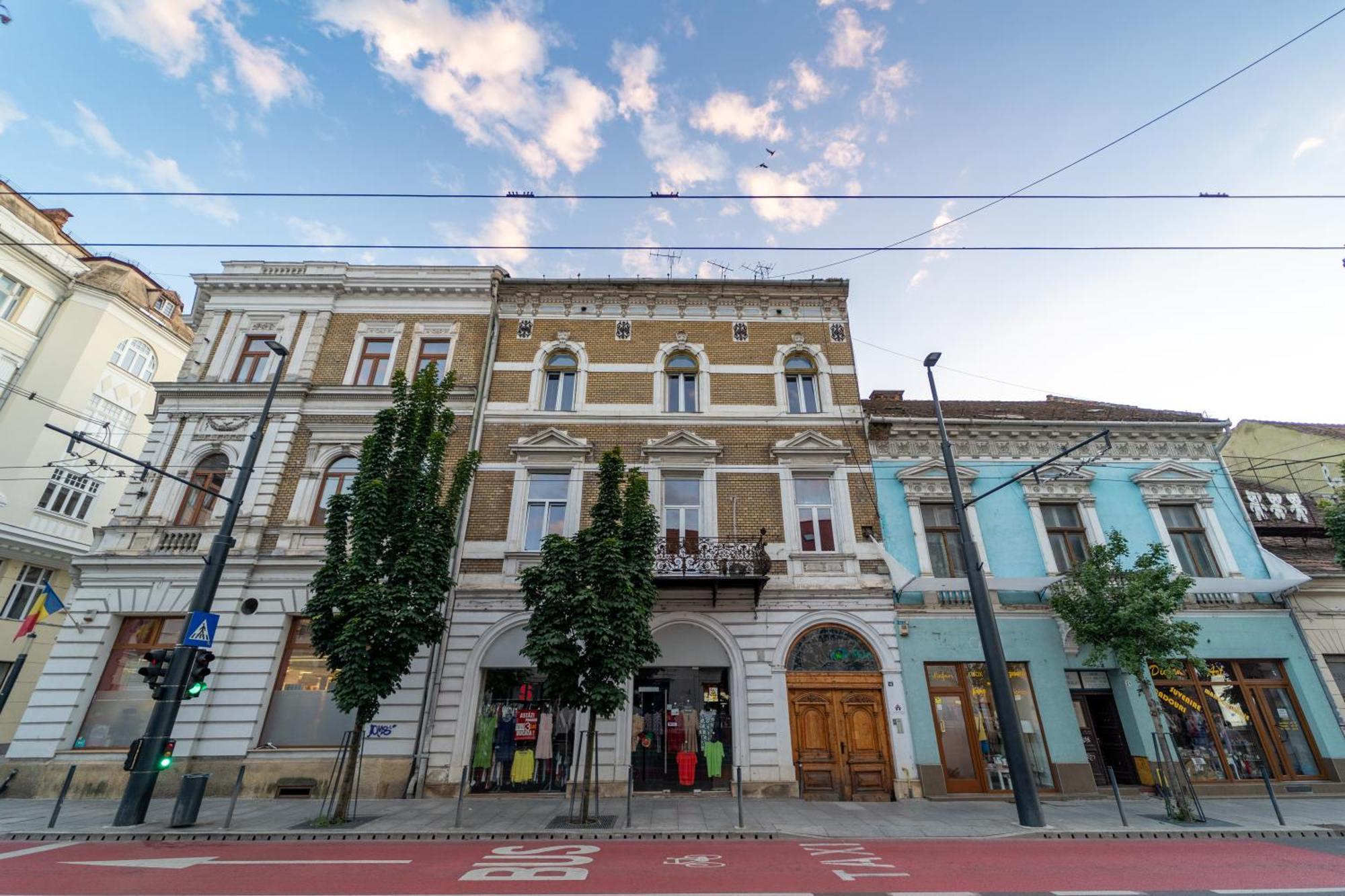 5 Star Luxury Studio-old Town Center Apartment