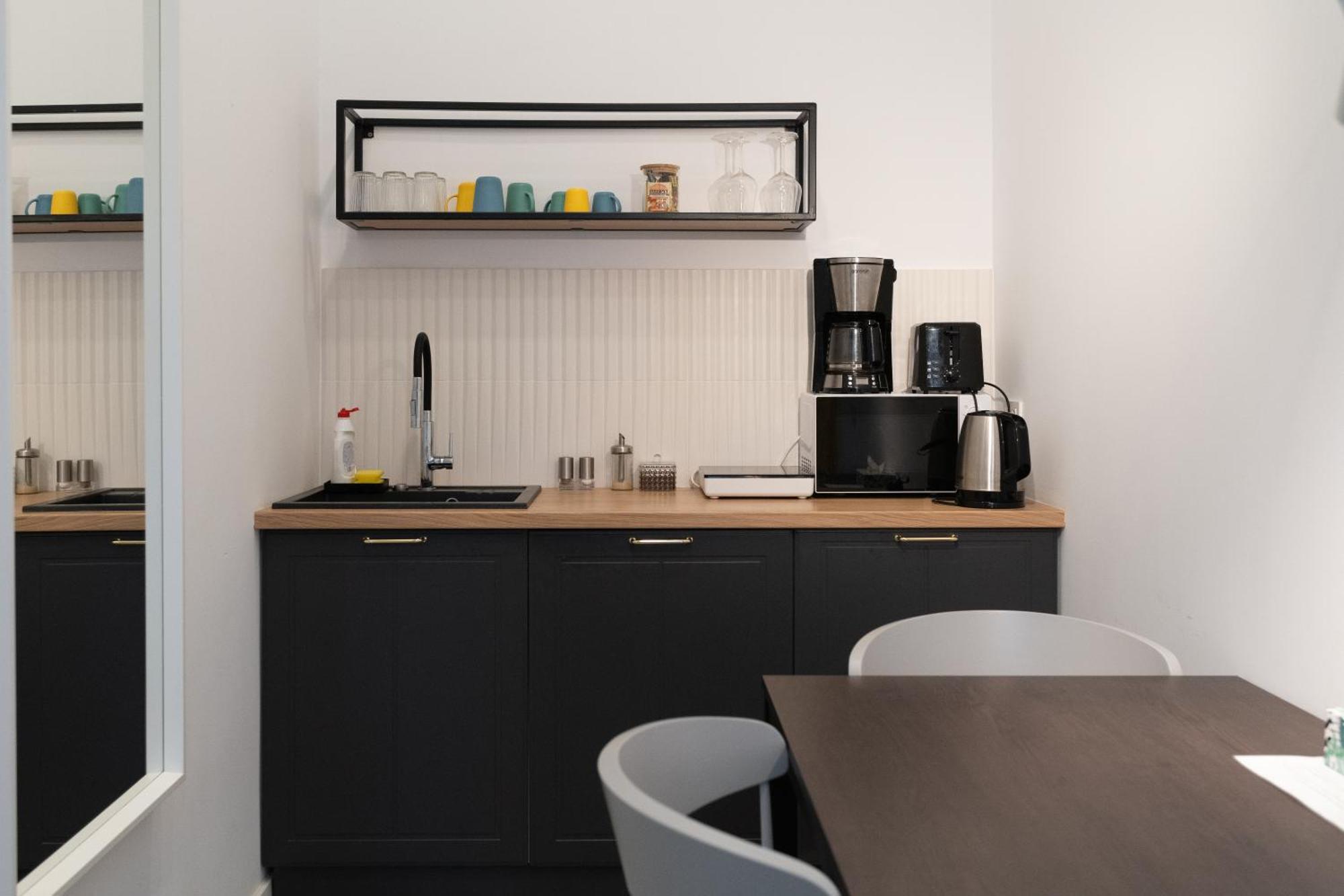 5 Star Luxury Studio-old Town Center Apartment