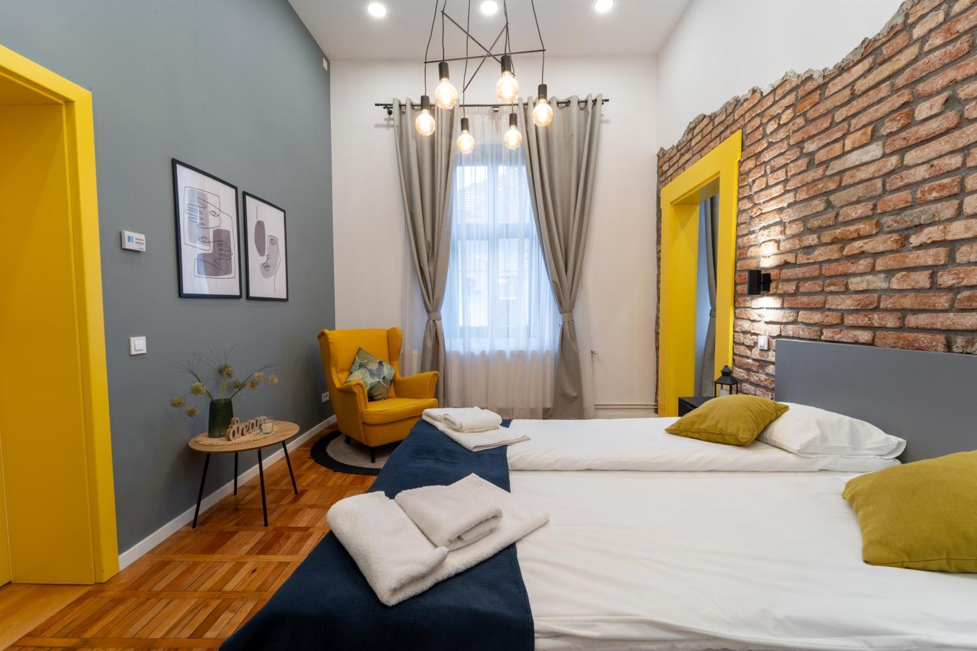 Apartment 5 Star Luxury Studio-old Town Center *