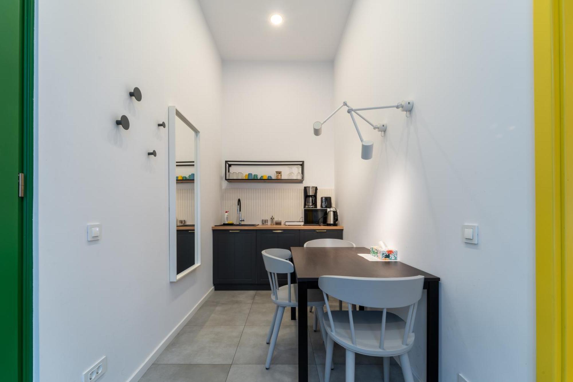 5 Star Luxury Studio-old Town Center