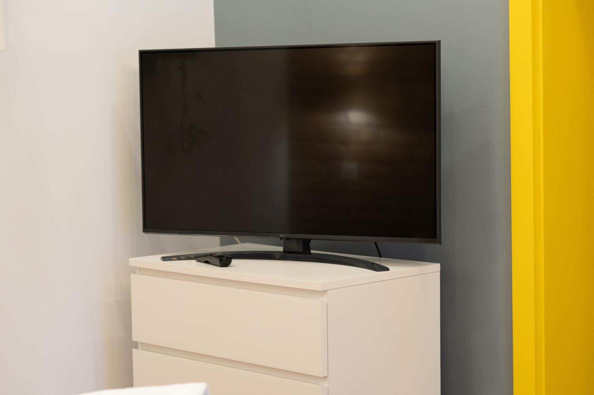 5 Star Luxury Studio-old Town Center Apartment